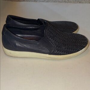 Ecco Women’s Slip On Leather Sneaker 38